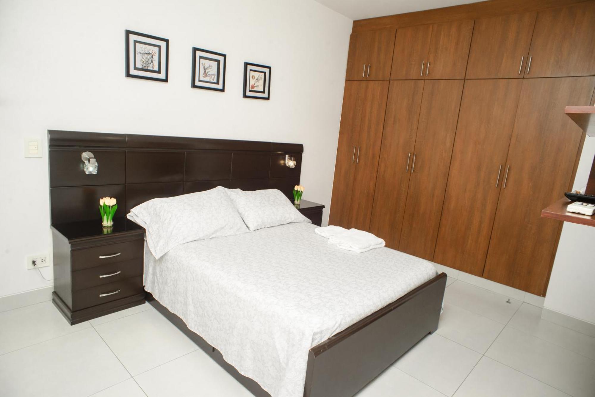 Downtown Apartments "Altos Del Sur" Санта-Крус-де-ла-Сьерра Экстерьер фото